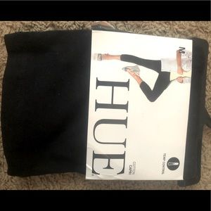 Hue black cotton Capri leggings